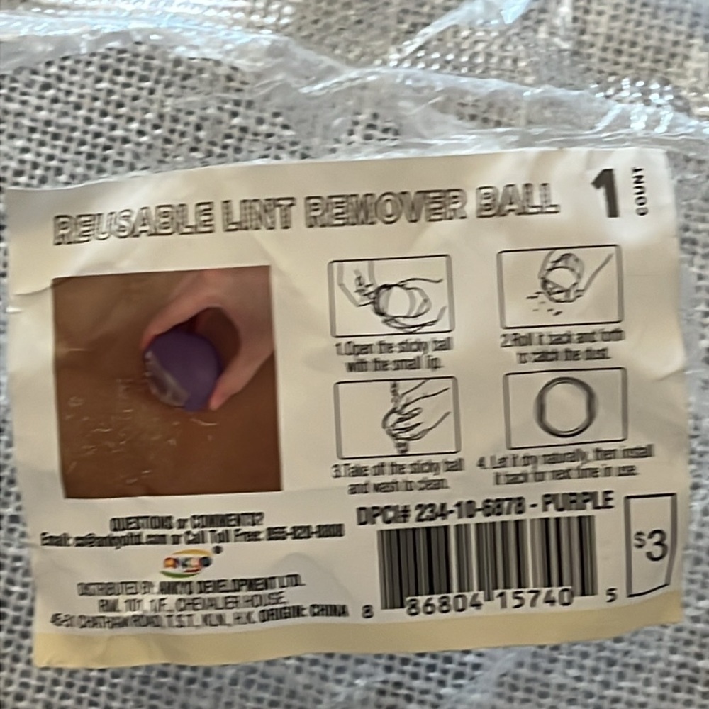 Reusable Lint Remover Ball - Picture 7 of 7